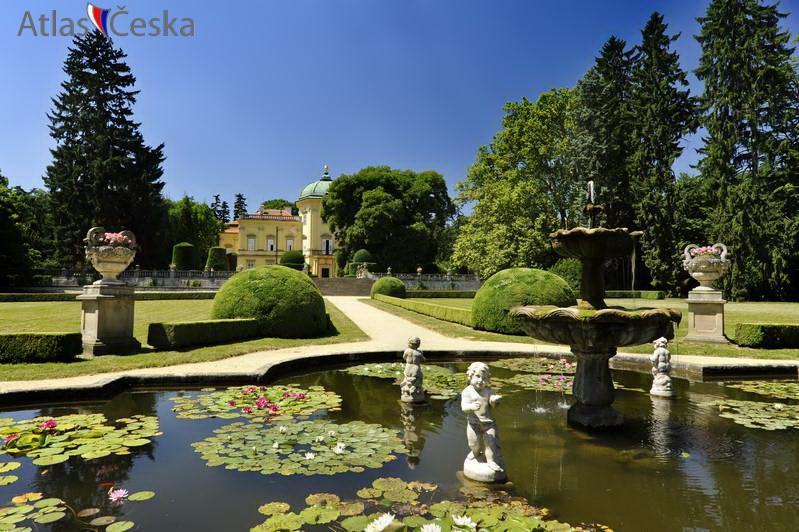 Hotel Бухловіце Екстер'єр фото