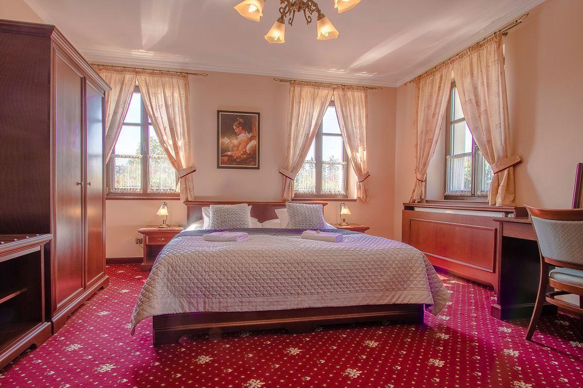 Hotel Бухловіце Екстер'єр фото