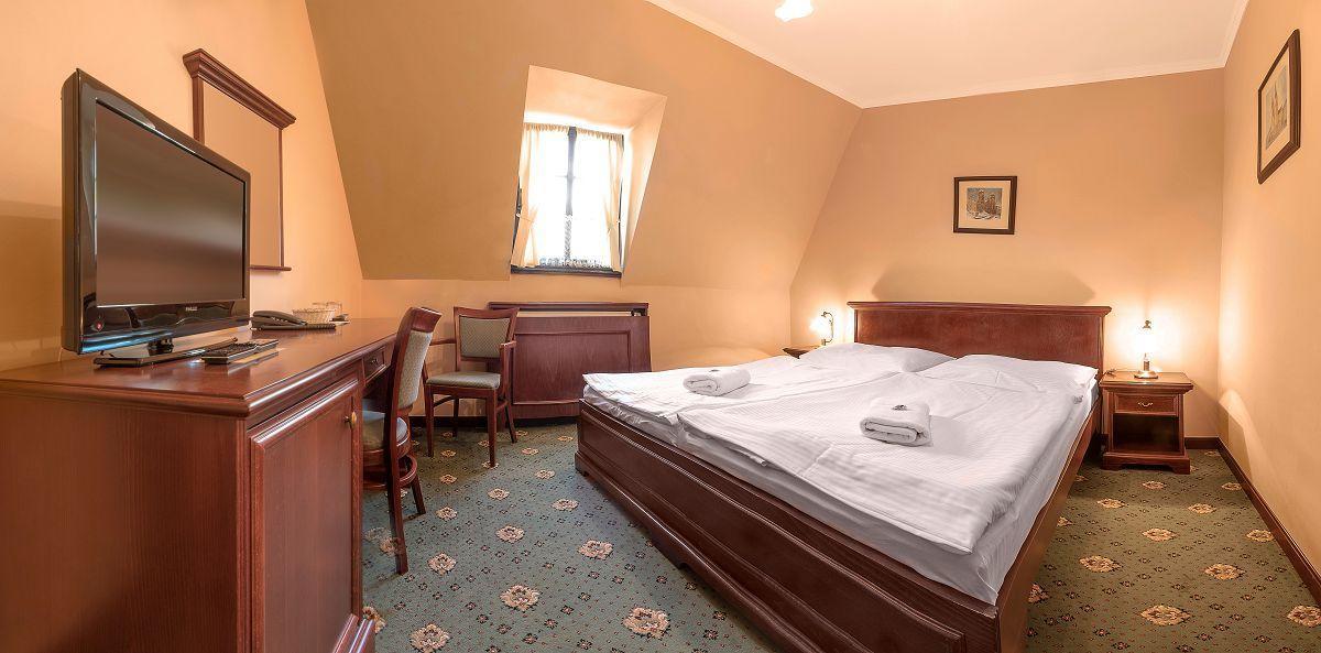 Hotel Бухловіце Екстер'єр фото