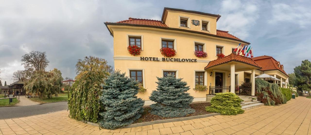 Hotel Бухловіце Екстер'єр фото